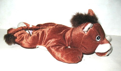 Cuddle wit wild boar - wild, /